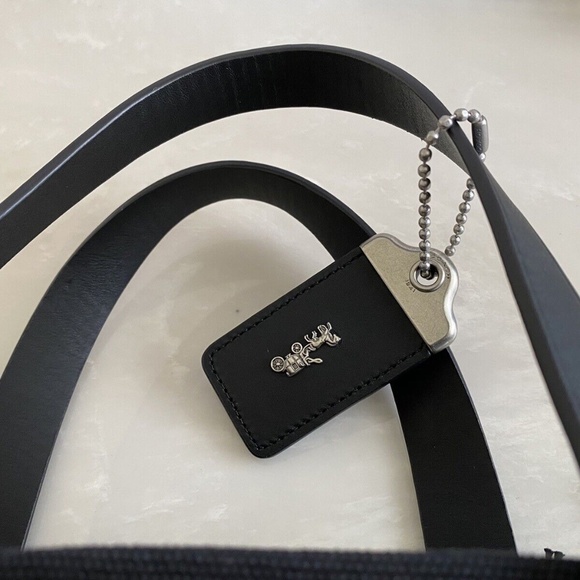 NWT COACH LIMITED EDITION X ELVIS COLLAGE CANVAS TOTE 86877 (#2 OF 180) - Picture 7 of 10